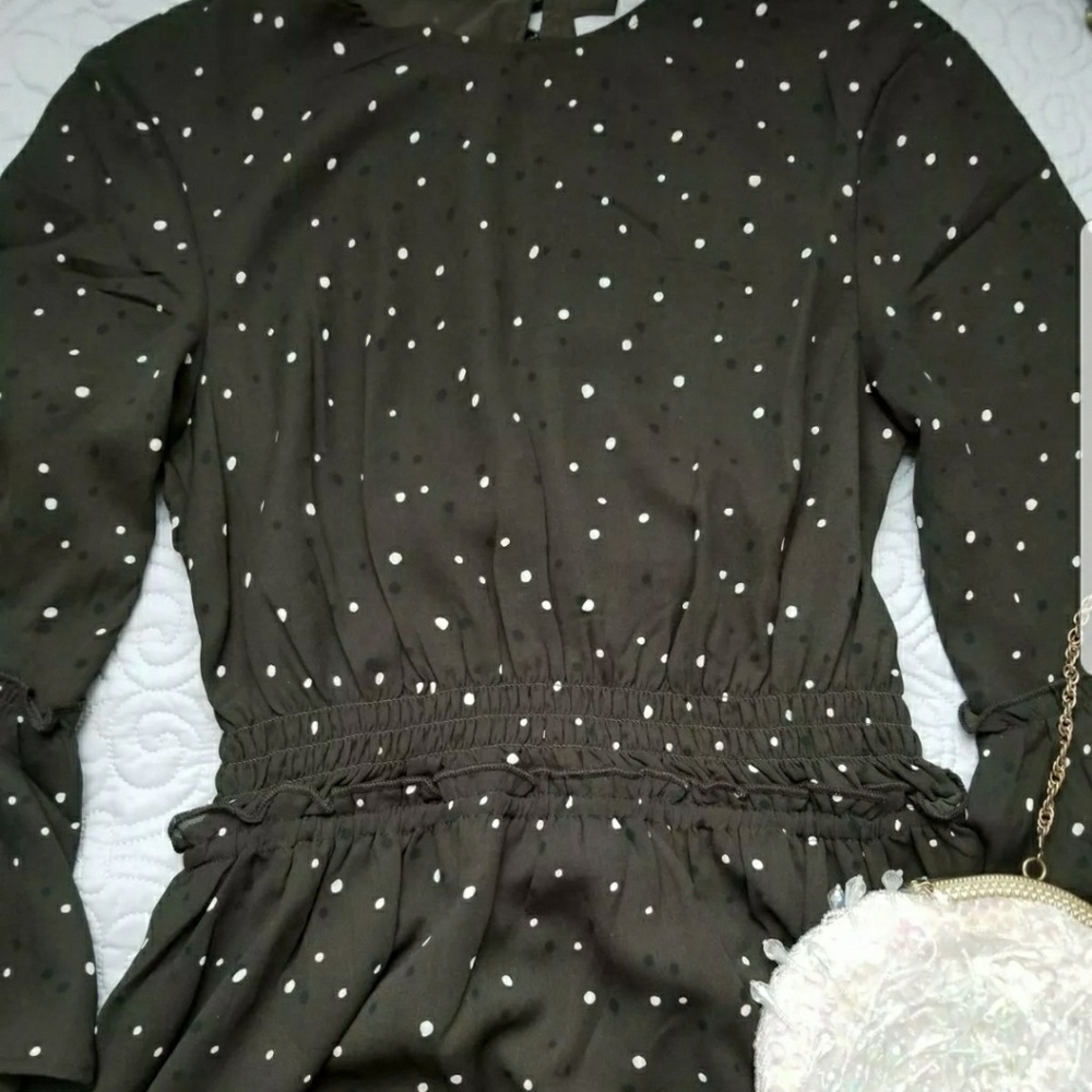 H&M bell sleeved dress
